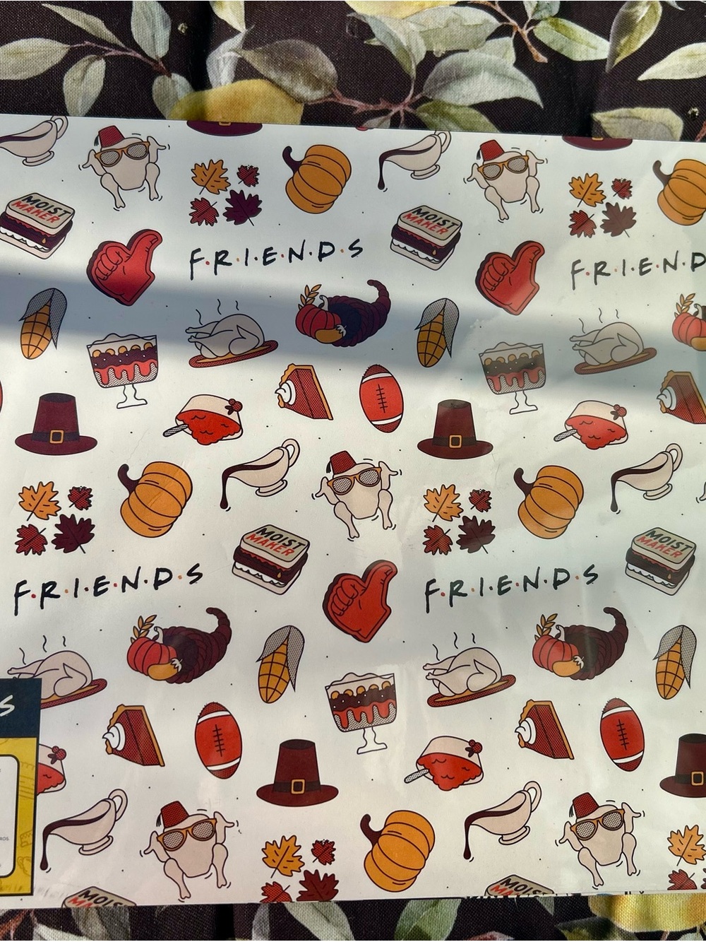 FRIENDS Thanksgiving Patterned placemat pad featuring 24 sheets of paper